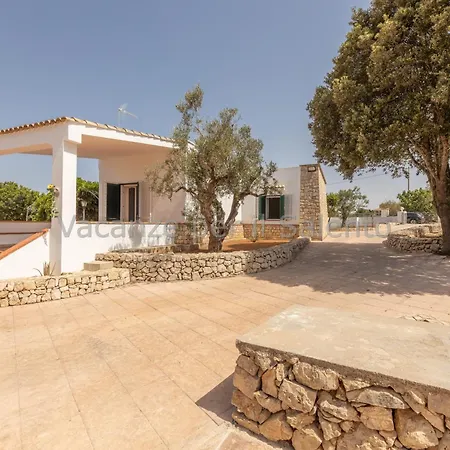 La Macchia Del Salento