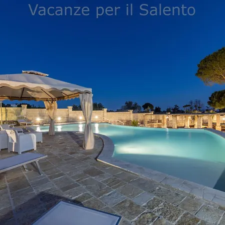 La Macchia Del Salento Aparthotel 4*