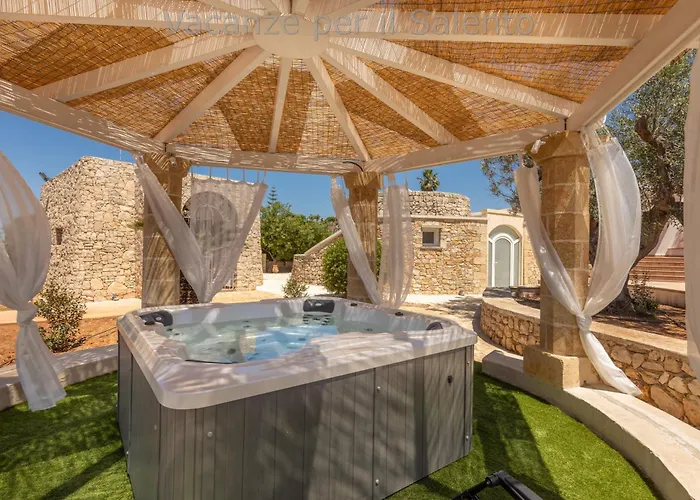 公寓式酒店 La Macchia Del Salento 4*
