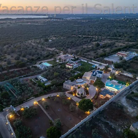 Lejlighedshotel La Macchia Del Salento Baia Di Gallipoli