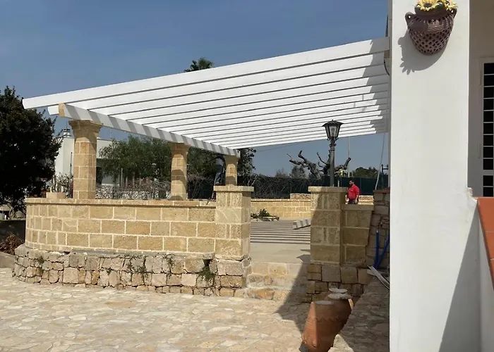 La Macchia Del Salento Aparthotel 4*