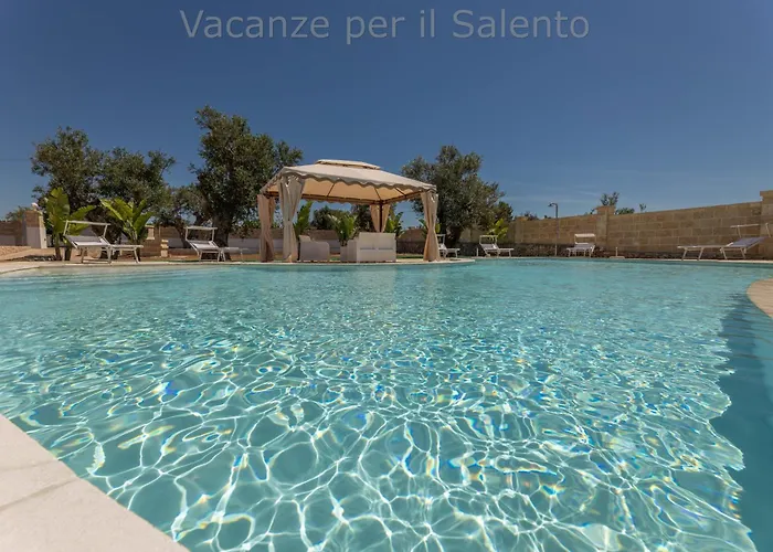 Aparthotel La Macchia Del Salento 4*